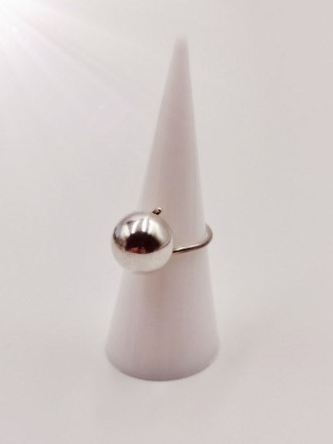 Piękny stary srebrny damski pierścionek KULKA / KULA r.10 biżuteria VINTAGE