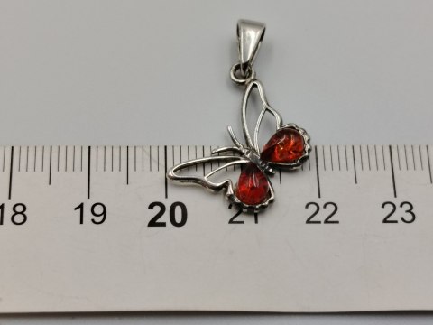 Piękny ażurowy srebrny damski wisiorek/zawieszka MOTYL bursztyn VINTAGE