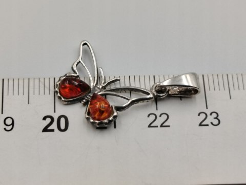 Piękny ażurowy srebrny damski wisiorek/zawieszka MOTYL bursztyn VINTAGE