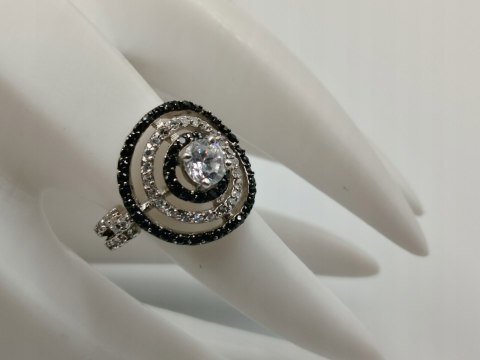 Piękny srebrny damski ażurowy pierścionek CYRKONIE r.15 srebro biżuteria