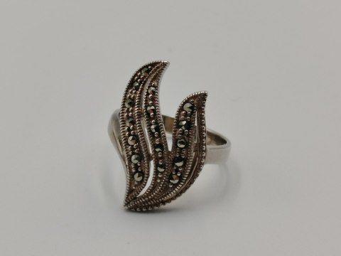 Piękny srebrny damski pierścionek ażurowy MARKAZYTY r.16 srebro biżuteria