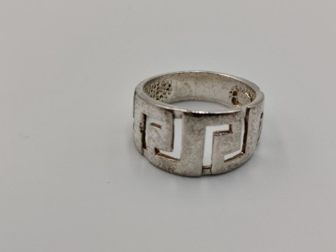 Srebrny ażurowy pierścionek/obrączka WZÓR GRECKI r.15/16 srebro 925 VINTAGE