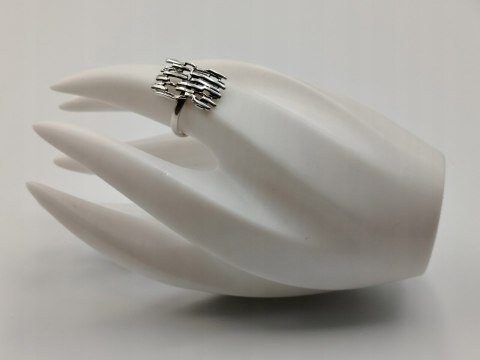 Stary srebrny ażurowy modernistyczny pierścionek r.17 biżuteria VINTAGE