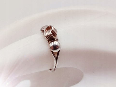 Stary srebrny damski pierścionek/obrączka r.16 srebro VINTAGE biżuteria