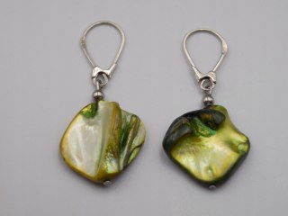 Stare srebrne kolczyki limonkowo-zielone, masa perłowa VINTAGE biżuteria