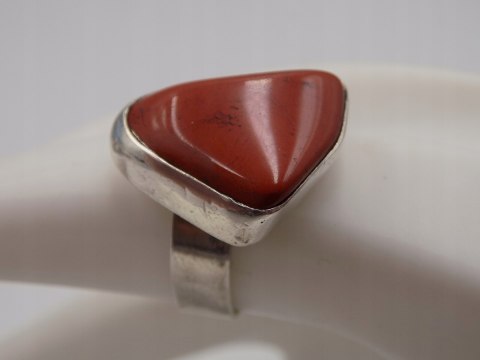 Stary srebrny damski pierścionek JASPIS CZERWONY roz. 12 biżuteria VINTAGE