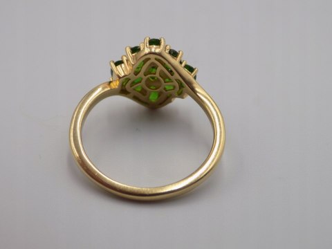 Piękny damski srebrny, pozłacany pierścionek - zielone cyrkonie - roz. 23