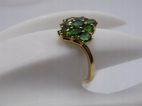 Piękny damski srebrny, pozłacany pierścionek - zielone cyrkonie - roz. 23