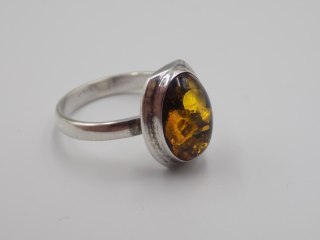 Piękny stary srebrny damski pierścionek BURSZTYN roz.18 biżuteria VINTAGE
