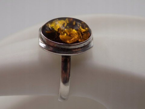 Piękny stary srebrny damski pierścionek BURSZTYN roz.18 biżuteria VINTAGE