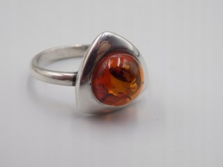 Piękny stary srebrny damski pierścionek BURSZTYN roz.19 biżuteria VINTAGE