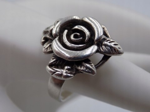 Stary srebrny damski pierścionek RÓŻA roz.12-srebro 925-biżuteria VINTAGE
