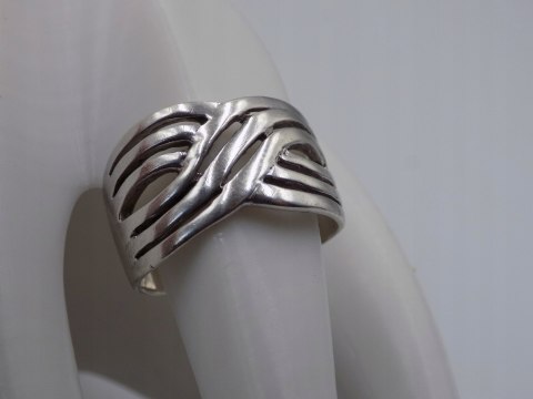 Stary srebrny damski pierścionek obrączka ażurowa r. 22 srebro 925 VINTAGE