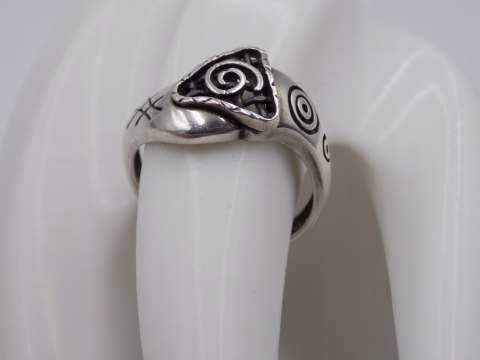 Autorski,stary,srebrny,damski pierścionek WZORKI roz. 21 srebro 925 VINTAGE