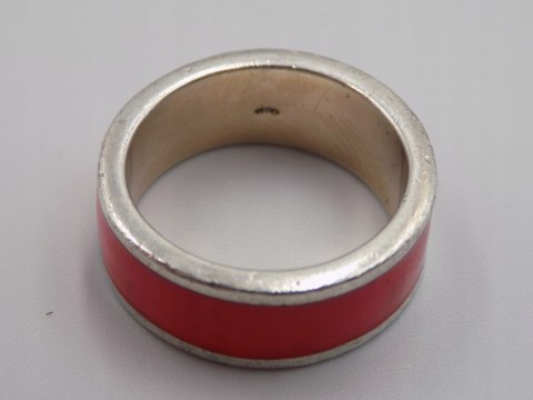 Srebrna obrączka W. Kruk - emalia czerwona roz. 17/18 srebro 925 biżuteria