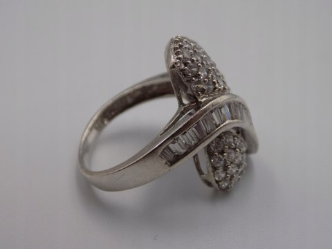 Stary damski srebrny pierścionek CYRKONIE roz. 14 srebro VINTAGE biżuteria