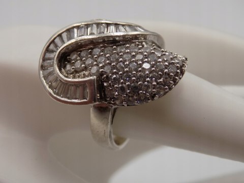 Stary damski srebrny pierścionek CYRKONIE roz. 14 srebro VINTAGE biżuteria