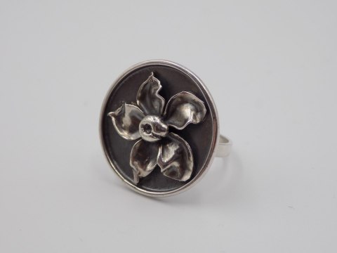 Stary, srebrny, damski pierścionek KWIATEK - roz. 15 srebro 925 VINTAGE