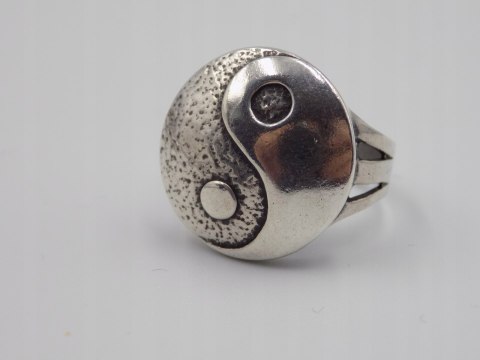 Stary, srebrny, damski pierścionek Yin Yang - roz. 10 srebro 925 VINTAGE