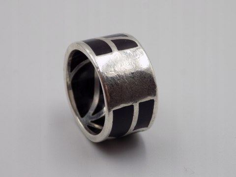 Stary, srebrny, damski pierścionek/obrączka AKRYL roz. 16/17 srebro VINTAGE