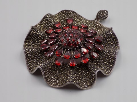 Bajeczny, duży, damski, srebrny wisiorek / zawieszka CYRKONIE - srebro 925