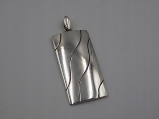 Piękny, damski, srebrny, wisiorek / zawieszka - srebro 925-biżuteria