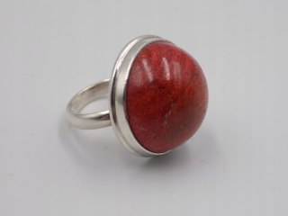 Piękny, stary, damski, srebrny pierścionek z KORALOWCEM srebro 925 roz. 12