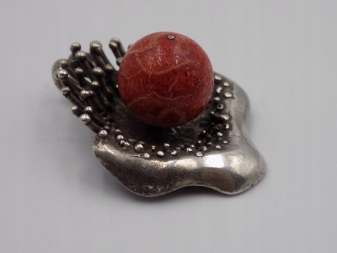Piękny, stary, damski, srebrny wisiorek / zawieszka KORALOWIEC - srebro 925