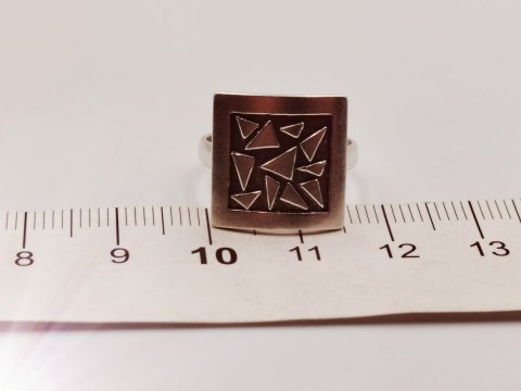 Piękny srebrny damski pierścionek TRÓJKĄTY roz.11 biżuteria VINTAGE srebro